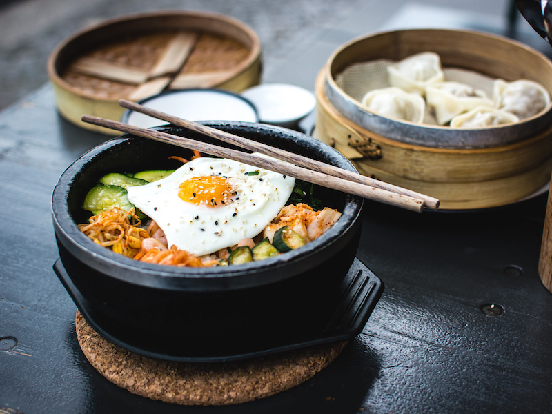 Korean bibimbap with egg and vegetables 